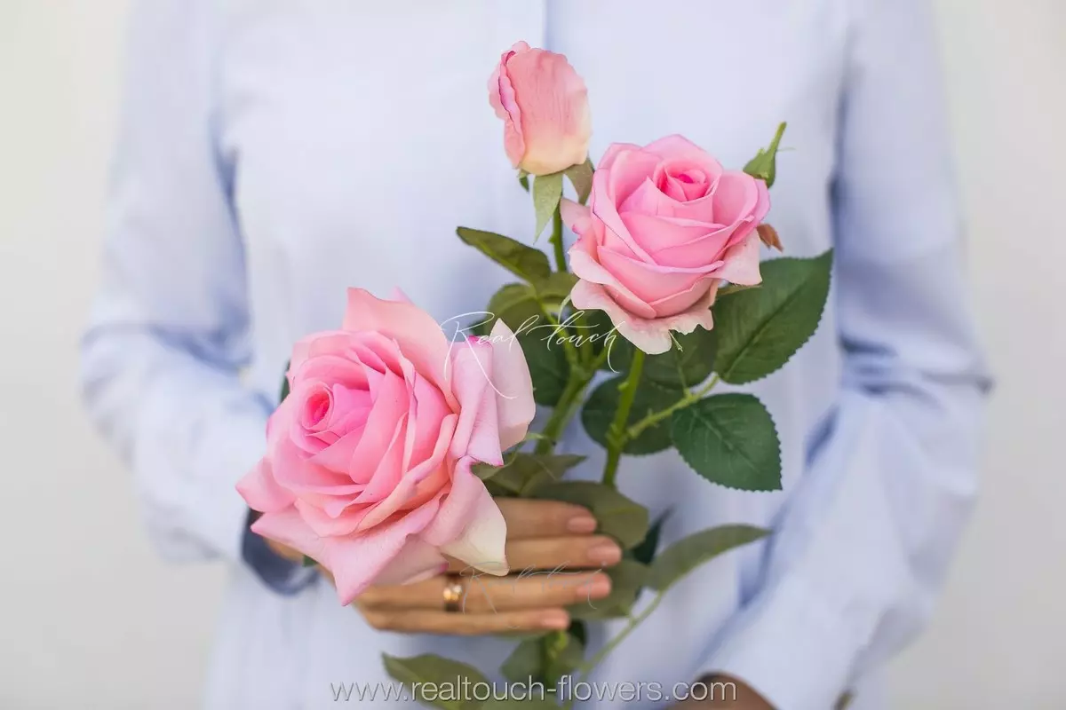 Real Touch Grand Rose 3+1 - pink Real Touch Grand Rose 3+1 - pink