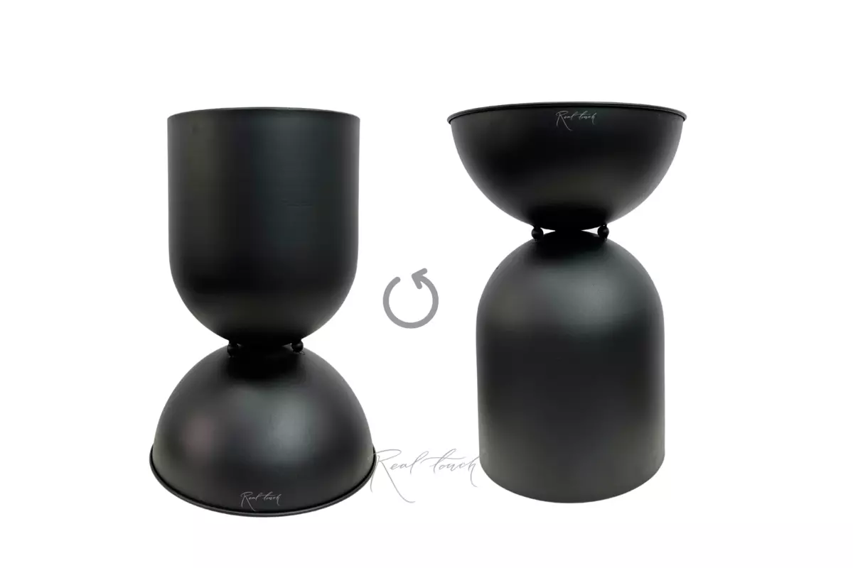 Planters hourglass M - Black Planters hourglass M - Black
