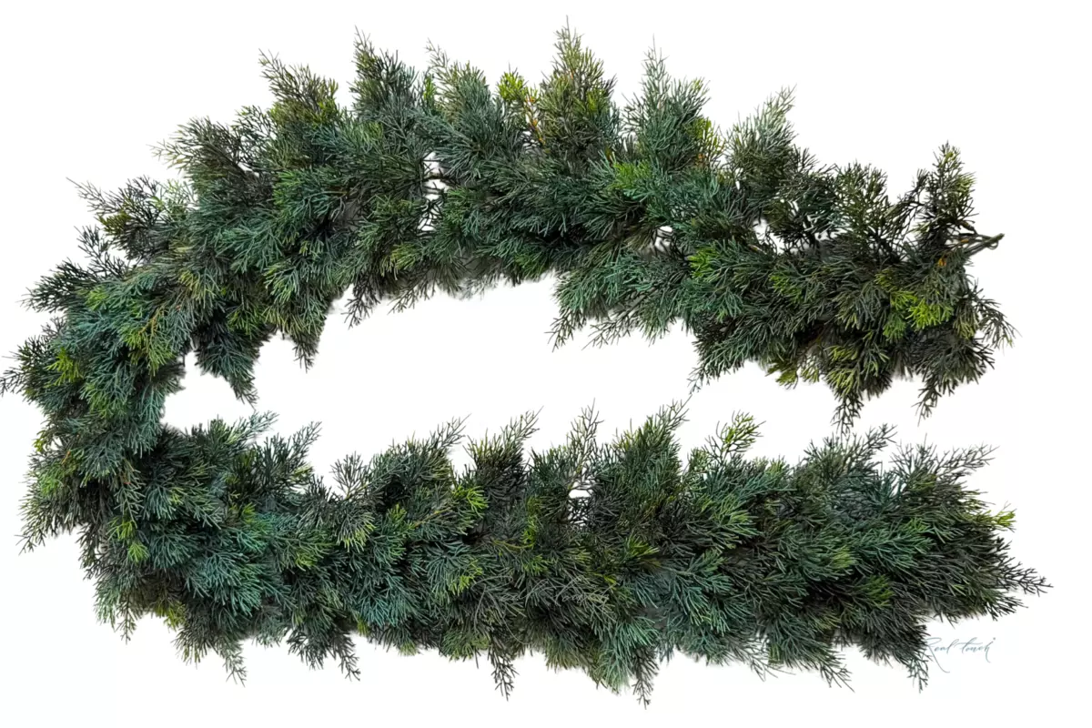 Real Touch garland made of juniper 180cm - Dark green