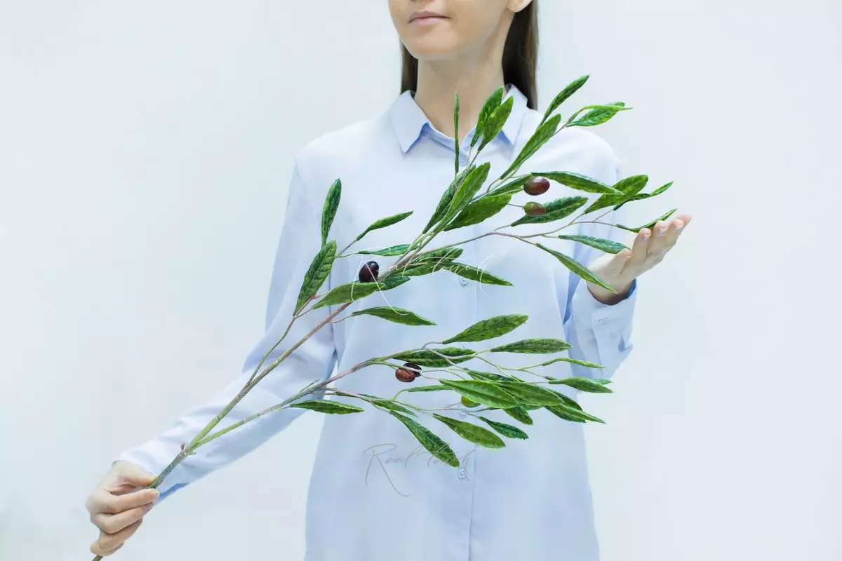 Olive branch with fruits 105cm - green