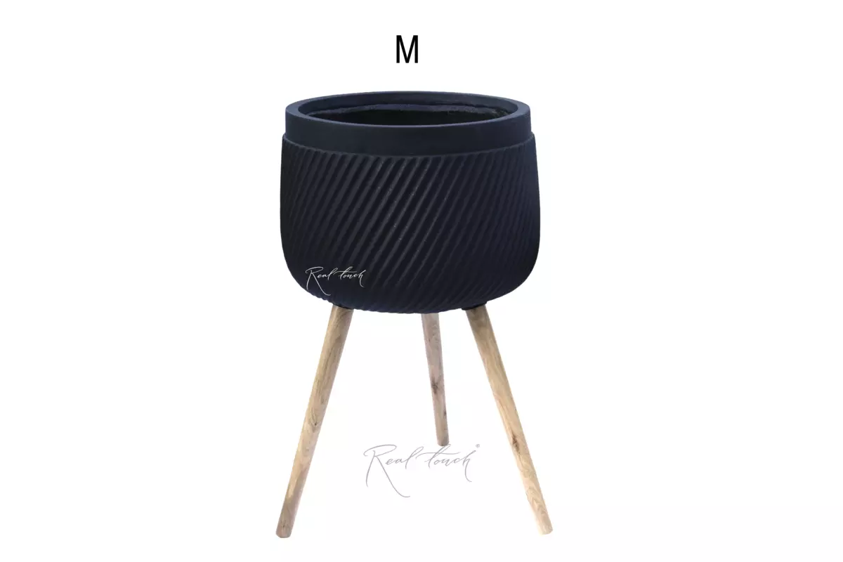 Flowerpot with legs 36.5*40*31 - Black Flowerpot with legs 36.5*40*31 - Black