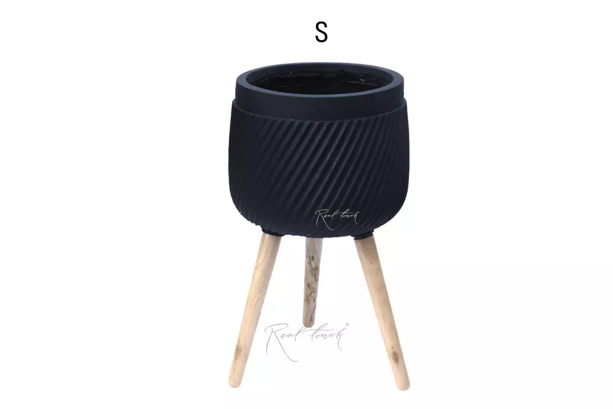Flowerpot with legs 28*31*27 - Black Flowerpot with legs 28*31*27 - Black