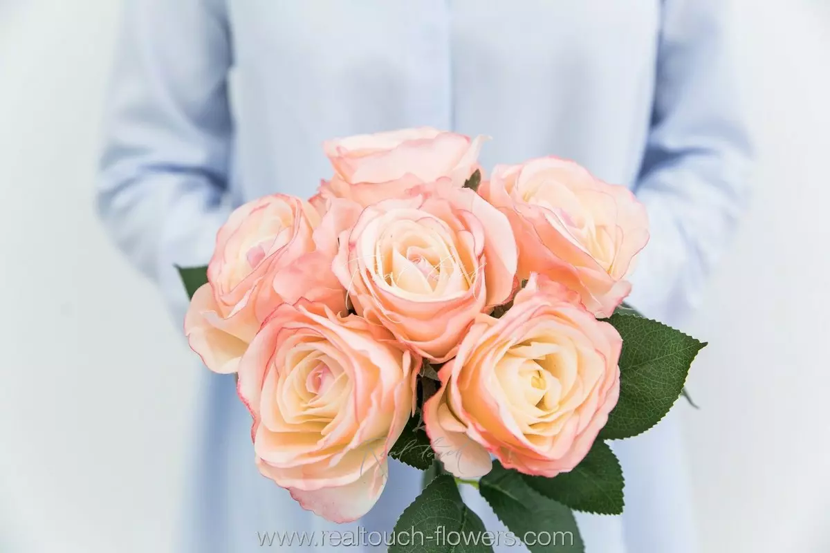 Real Touch Rose Bouquet Esperance (6 flowers) - peach pink Real Touch Rose Bouquet Esperance (6 flowers) - peach pink
