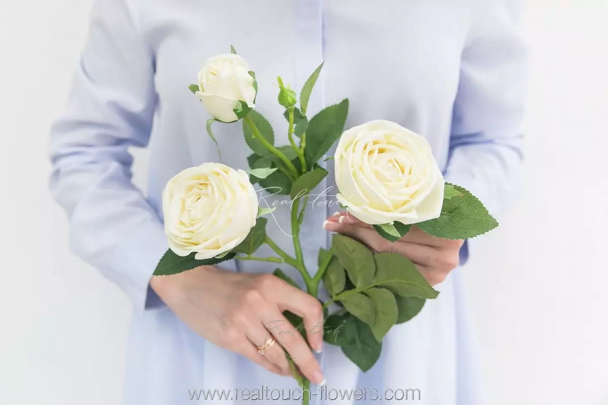Real Touch Peony Rose 3+1 - white green